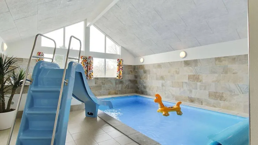 House with barbecue, garden & terrace | Pet-friendly - Image 1