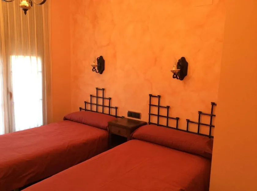House | Pet-friendly - Image 1