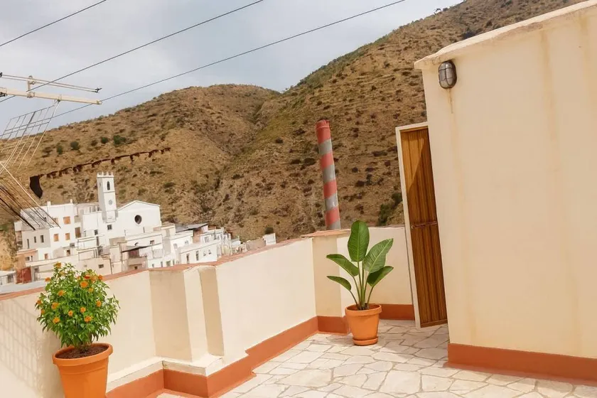 Hostel Kahlo - Image 1