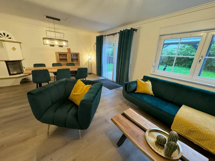 Holiday home with barbeque, terrace & garden - Image 1