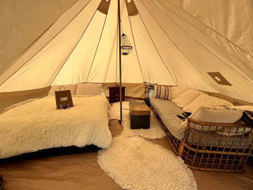 Glamping Tent at the Koi Pond for a Romantic Getaway, Ontario - Image 1