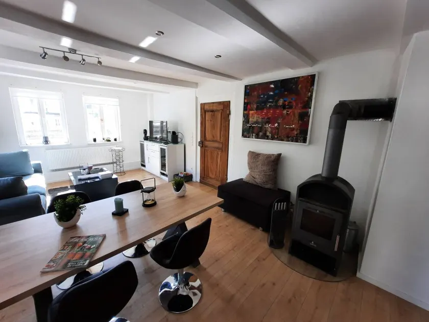 Apartment with barbecue, garden & terrace - Image 1