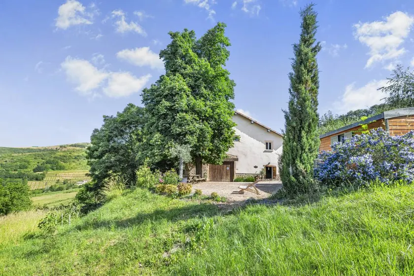 Family-oriented ample holiday home with garden, BBQ & terrace | Garden view - Image 1