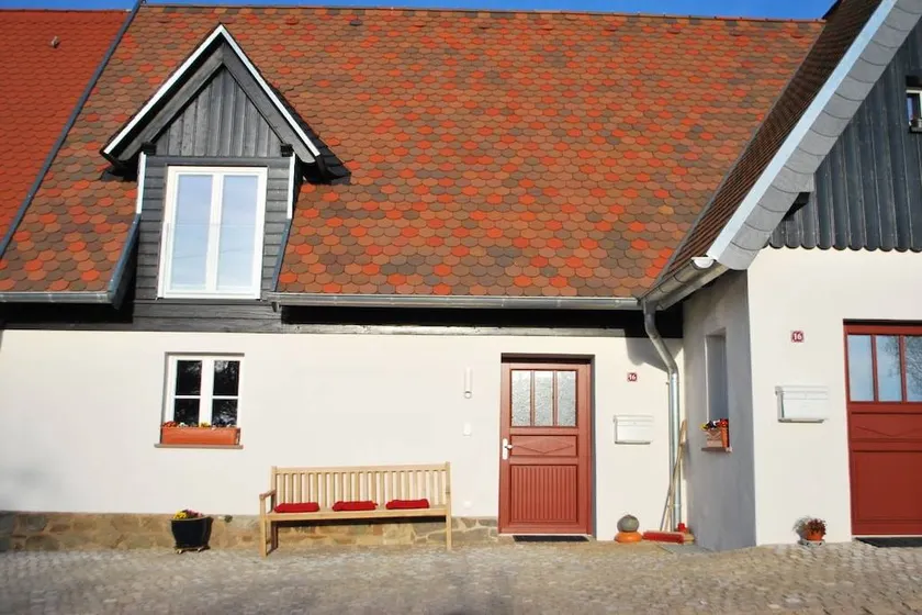 Fully equipped nice holiday home with barbecue, terrace & garden | Pets allowed - Image 1