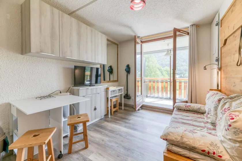 Beautiful apartment | Suitable for remote work | Dogs allowed - Image 1