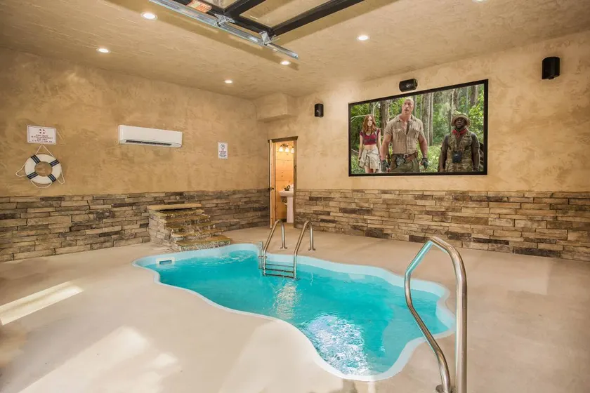 Free Tickets Private Pool, Fire-Pit, Grill, Hot Tub, Tesla Charging Station - Image 1