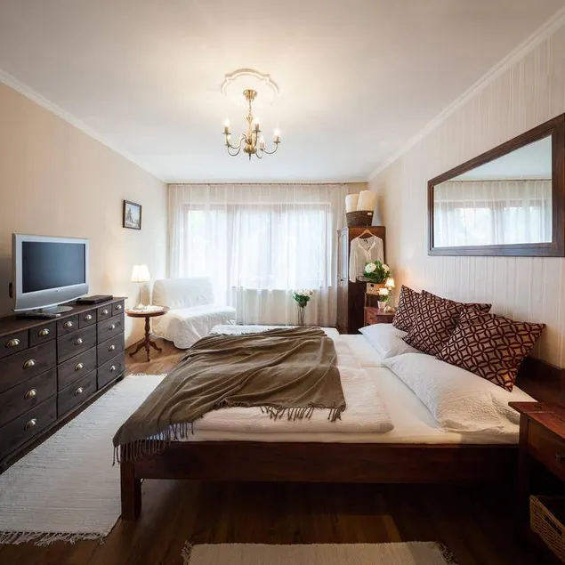 Child-friendly flat with terrace & garden | Pets allowed - Image 1