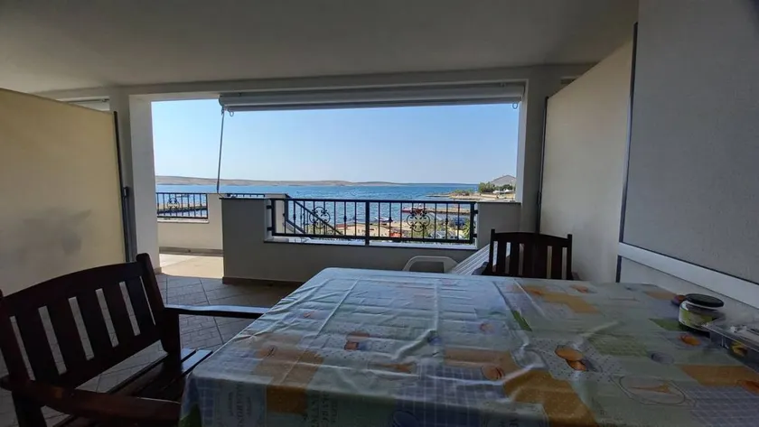 Pleasant flat with BBQ & terrace | Sea view - Image 1