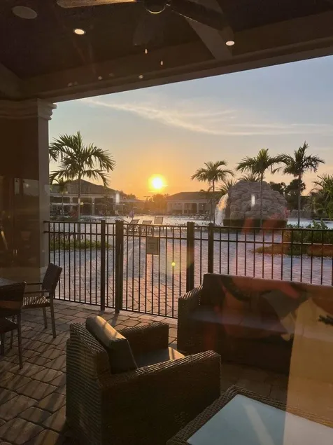 Sunshine, Serenity, & Stunning Views - Where Every Day Feels Like Vacation - Image 1