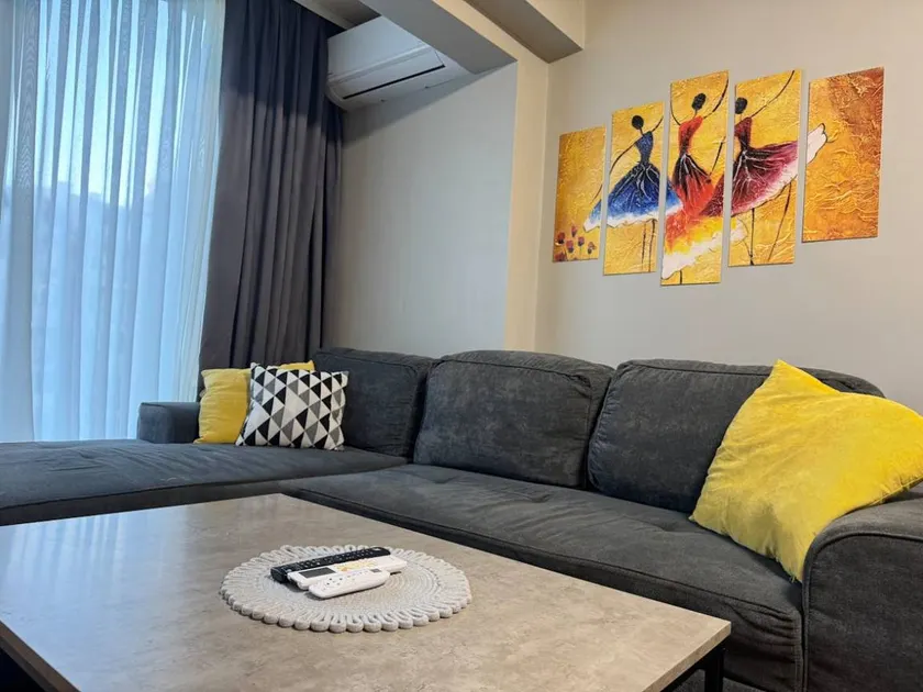 Holiday apartment with terrace - Image 1