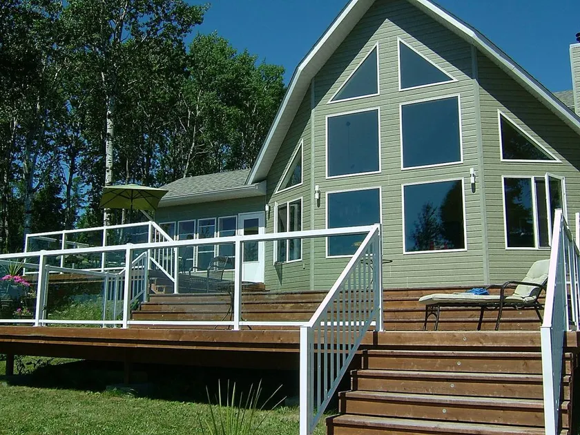 Cottage avec piscine et jacuzzi - Image 1