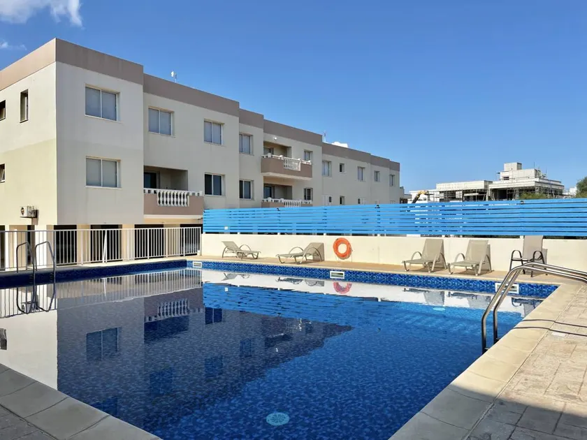Nice holiday apartment with garden & pool - Image 1