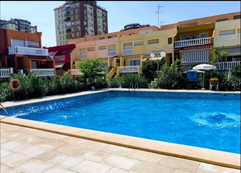 Fully equipped house with pool, garden & terrace | Beach view | Next to the beach | Pet-friendly - Image 1