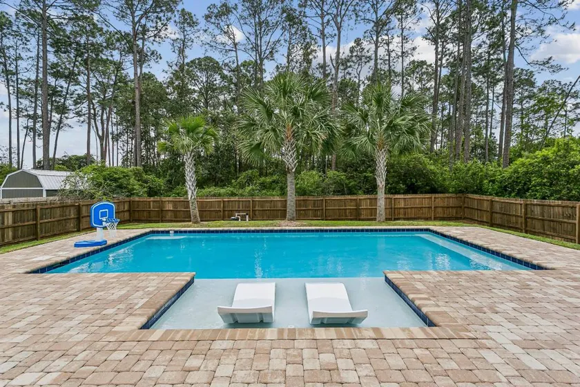 Maison adaptée aux familles avec piscine privée et barbecue | Vue golf | Avec animaux bienvenus - Image 1