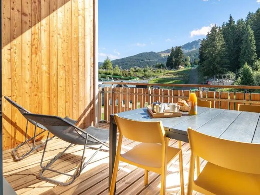 Apartment mit Terrasse - Image 1