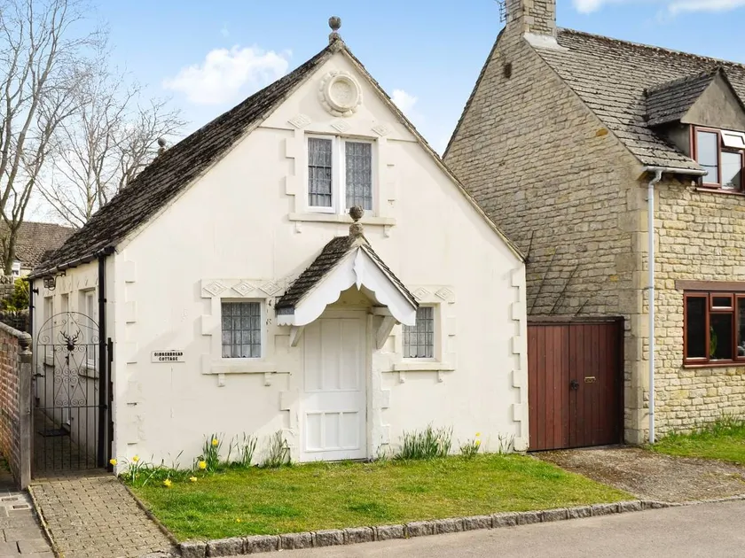 Family-oriented cottage | Dogs allowed - Image 1