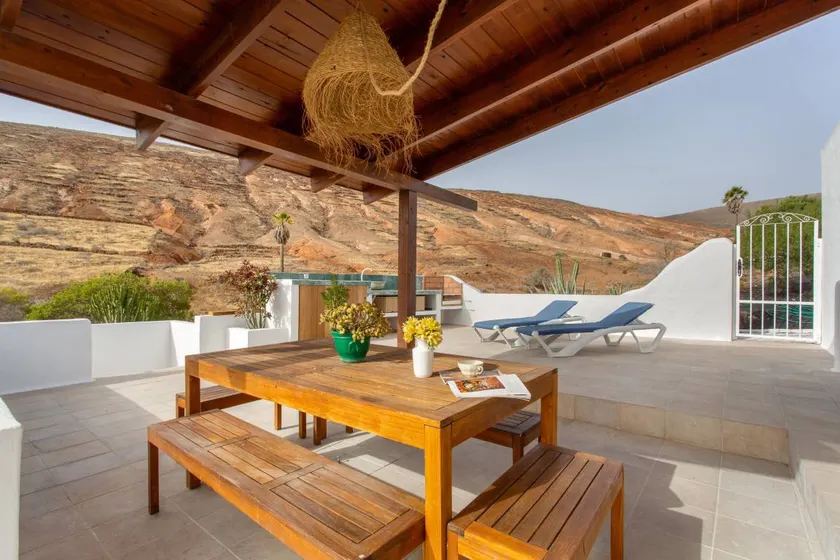 Ferienhaus 'Casa Azul' mit Meerblick, privater Terrasse und WLAN - Image 1