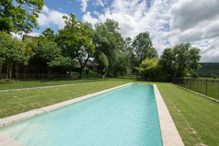 Apartment 'Le Peuplier' with Shared Pool, Wi-Fi and Air Conditioning - Image 1