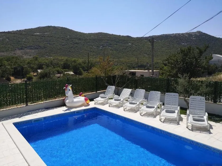 Für 8 Personen ca. 120 m² in Dubrava, Dalmatien (Gespanschaft Split-Dalmat - Image 1
