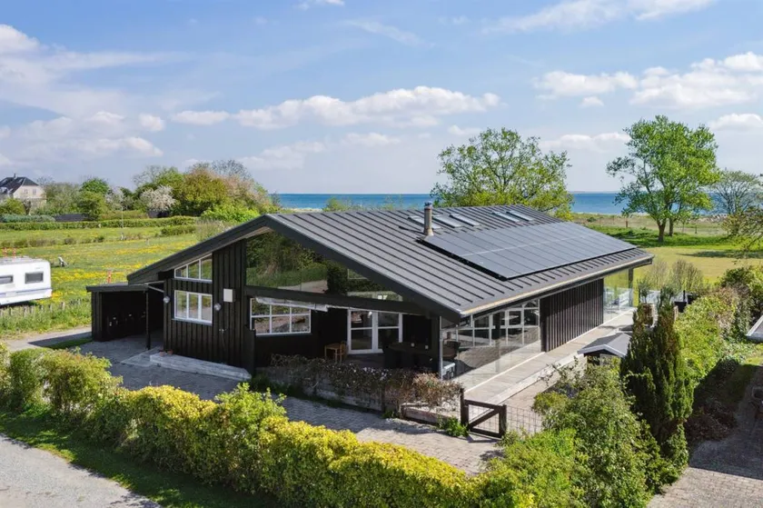 Maison de vacances entièrement équipée avec terrasse, jacuzzi et jardin | Vue mer | Avec animaux bienvenus - Image 1