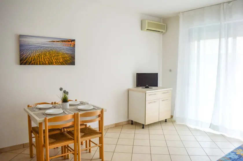 Apartment with pool | Beach view | Close to the beach | Pets allowed - Image 1