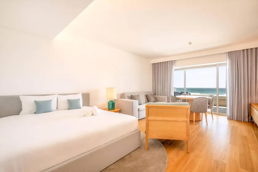 GuestReady - Ocean-front getaway in Sesimbra - Image 1