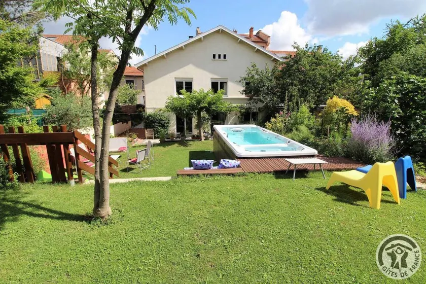 Gîte con jardín, barbacoa y terraza - Image 1