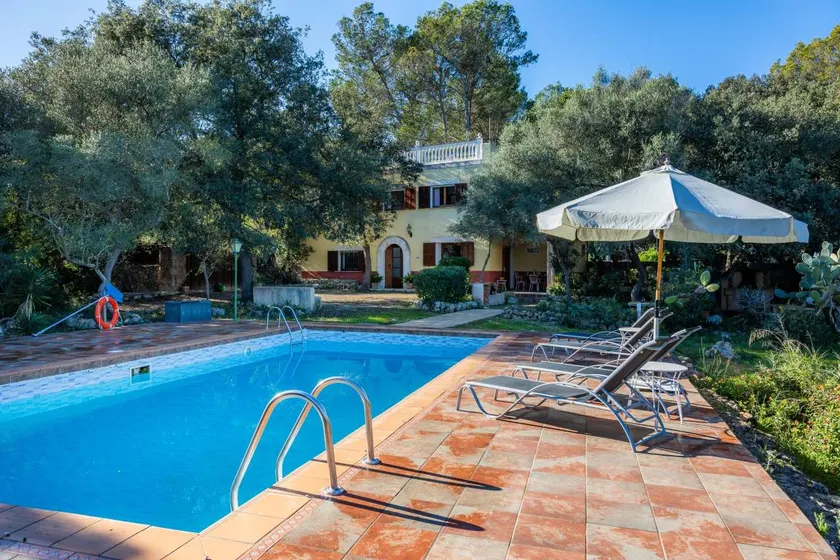 Fully equipped villa with terrace, private pool & fast internet | Mountain view | Dogs allowed - Image 1