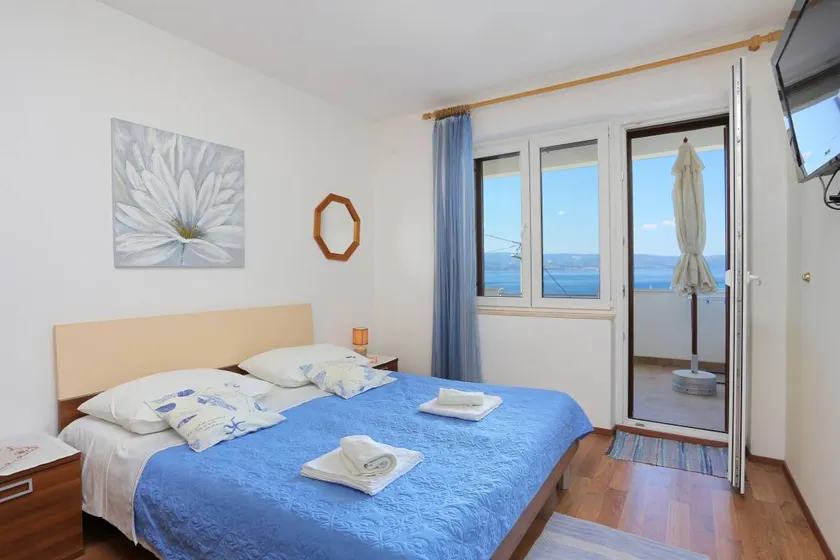 Beautiful flat with terrace | Sea view | Next to the beach - Image 1