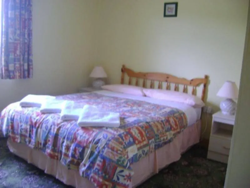 Flat with garden - Image 1