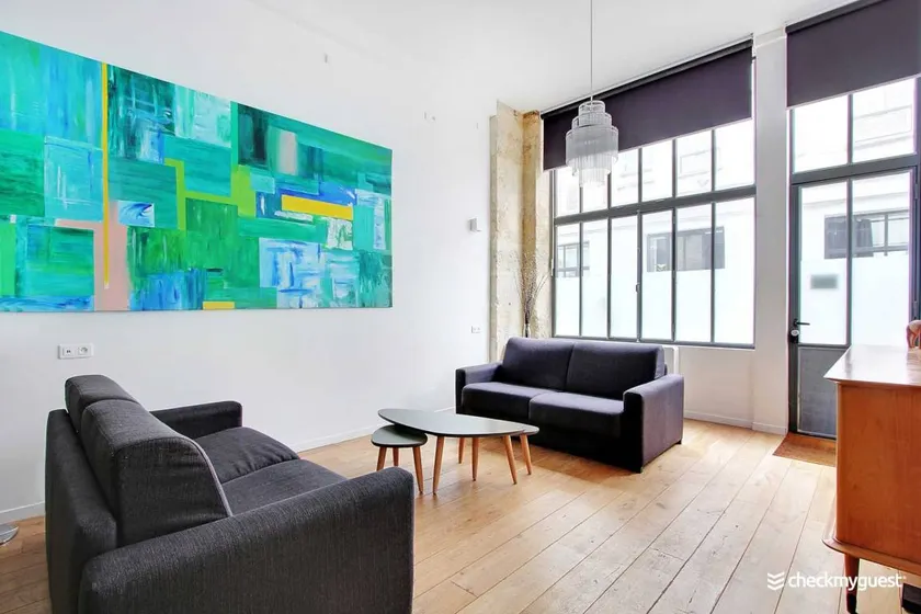 CMG Faubourg Saint-Martin - Image 1