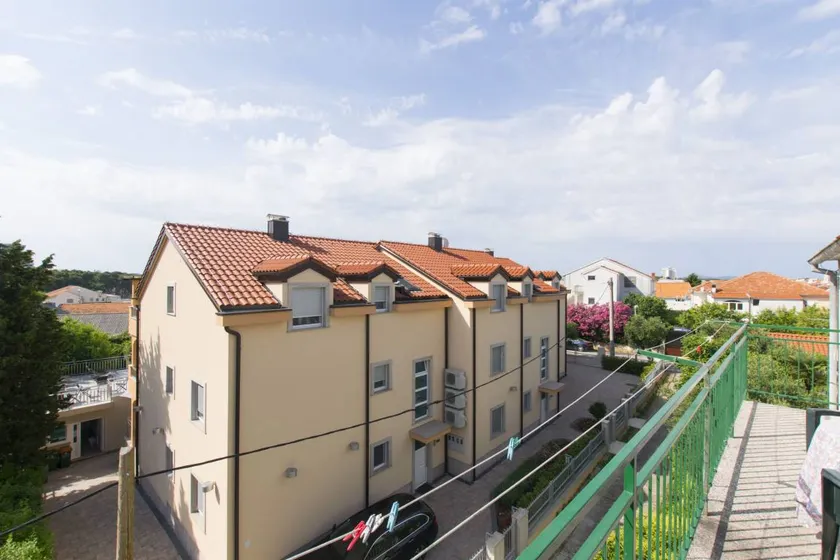 Appartement de vacances avec barbecue | Vue jardin - Image 1