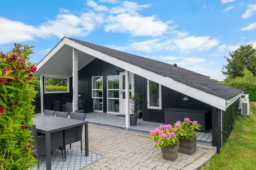 Holiday home, 72-5556, Skaastrup - Image 1
