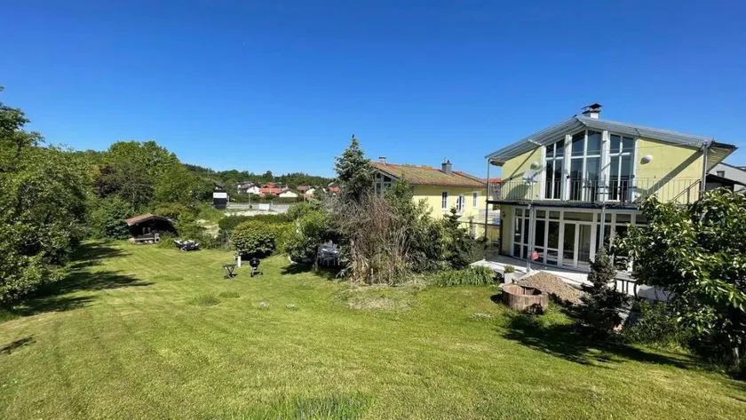Casa con terrazza, giardino e griglia | Vista sulla montagna - Image 1