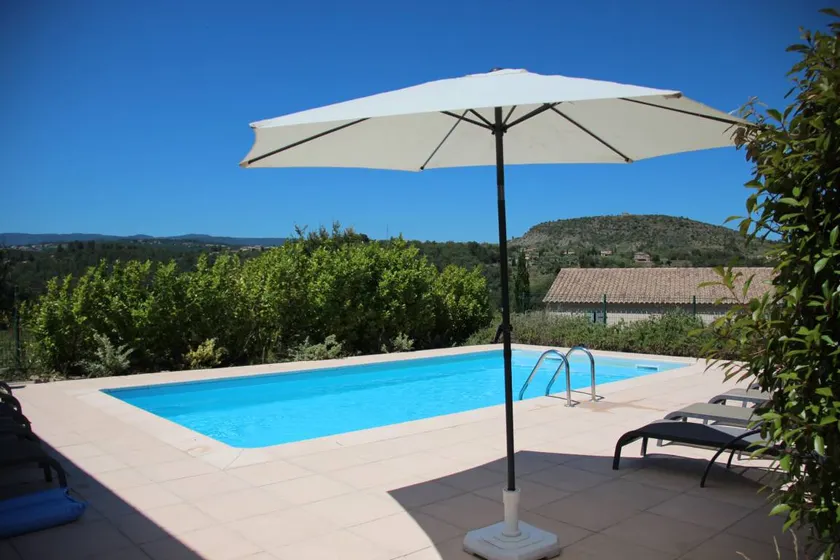 Big house with terrace & private pool - Image 1