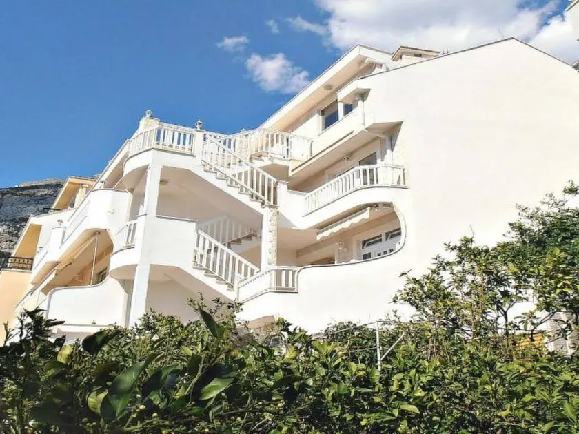 Apartment with 1 room for 4 persons - Image 1