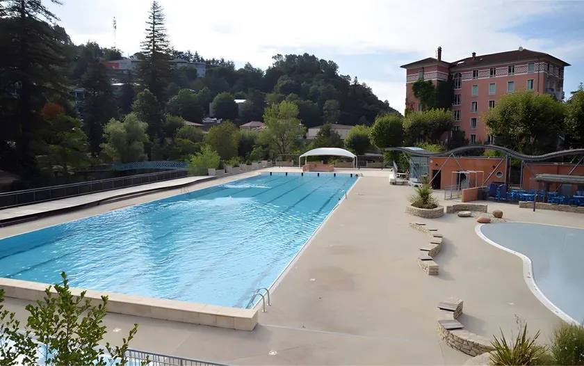 Children-friendly nice studio with garden & heated pool | Mountain view | Pets allowed - Image 1
