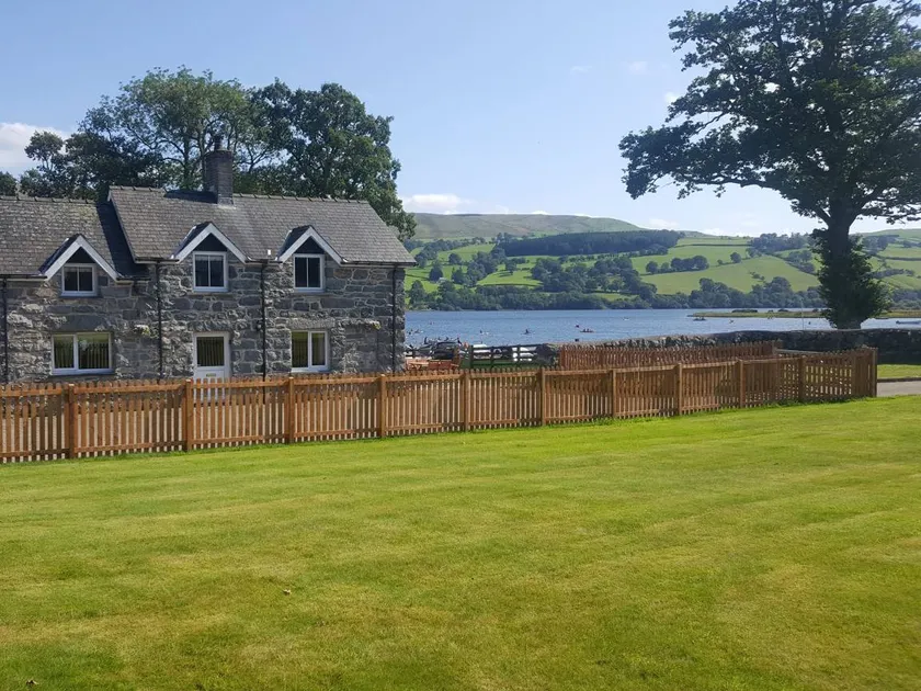 Family-oriented charming cottage with barbecue & garden - Image 1