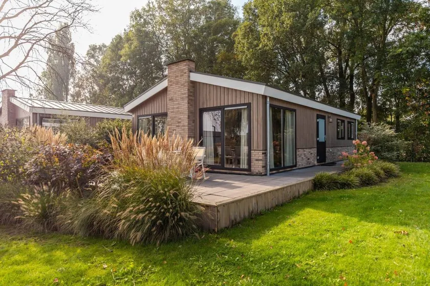 Familienorientiertes gemütliches Chalet mit Garten und Terrasse | Neben dem Strand - Image 1