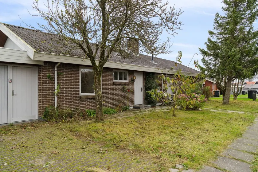 Children-friendly ample villa | Pets allowed - Image 1