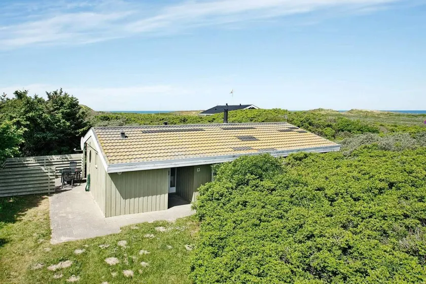 Lovely house with terrace, sauna & garden | Close to the beach - Image 1