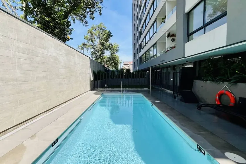 Apartment with fast internet, pool & garden | Mountain view - Image 1