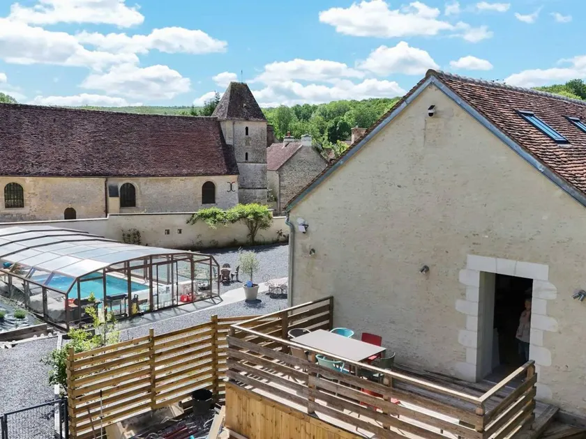 Voll ausgestattetes Landhaus mit Whirlpool, Pool und Garten - Image 1