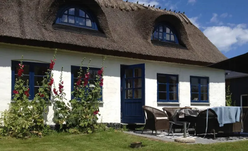 Charming Farmhouse From 1875 Near Stevns Klint - Image 1