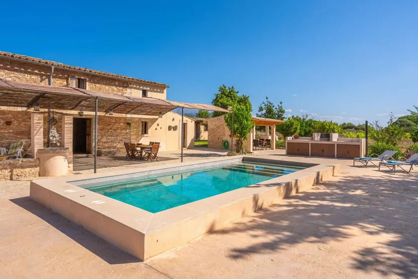 Family-oriented holiday home with private pool, terrace & garden | Mountain view | Good for workation - Image 1