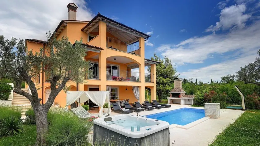 Flat with barbecue, sauna & jacuzzi - Image 1