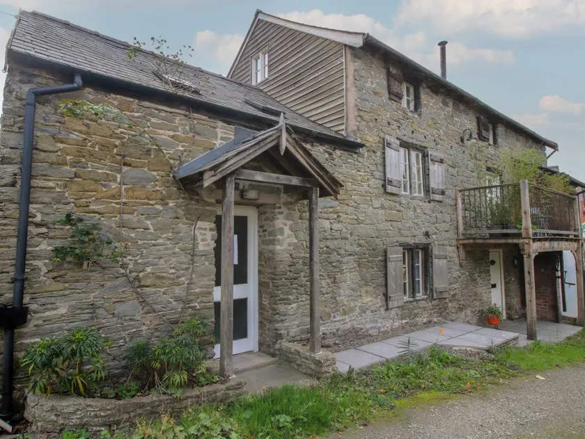 Cottage with 3 rooms for 5 persons - Image 1