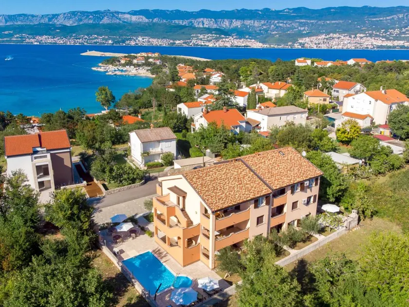 Wonderful apartment with pool & BBQ | Nature view | Beach nearby - Image 1