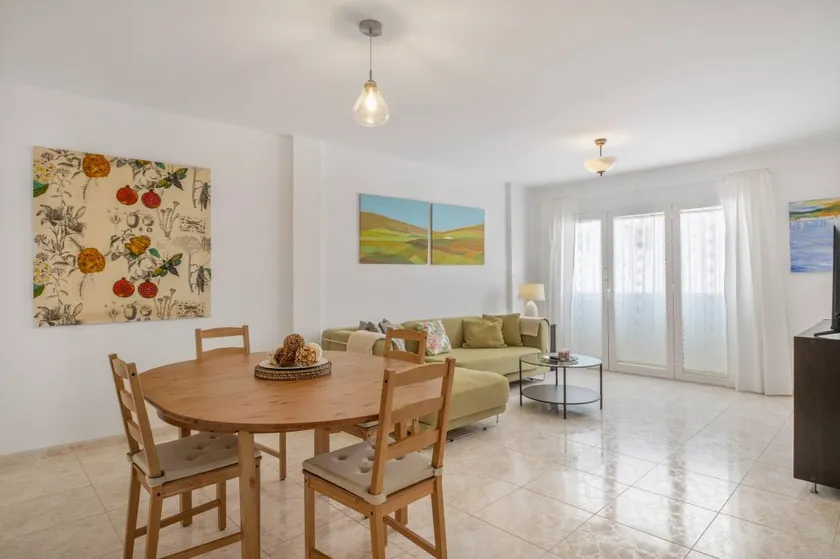 Appartement de vacances avec internet haut débit | Vue ville - Image 1