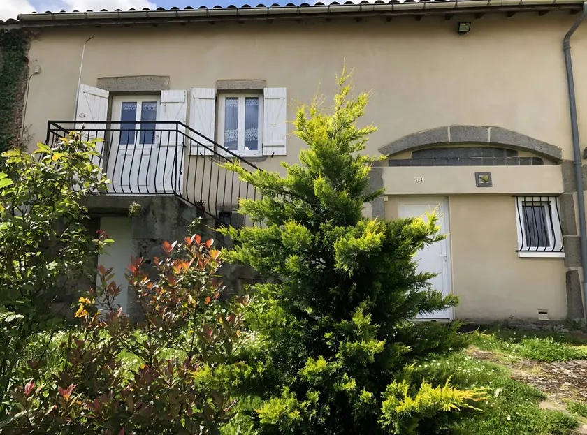 House with BBQ, terrace & garden | Lake view - Image 1